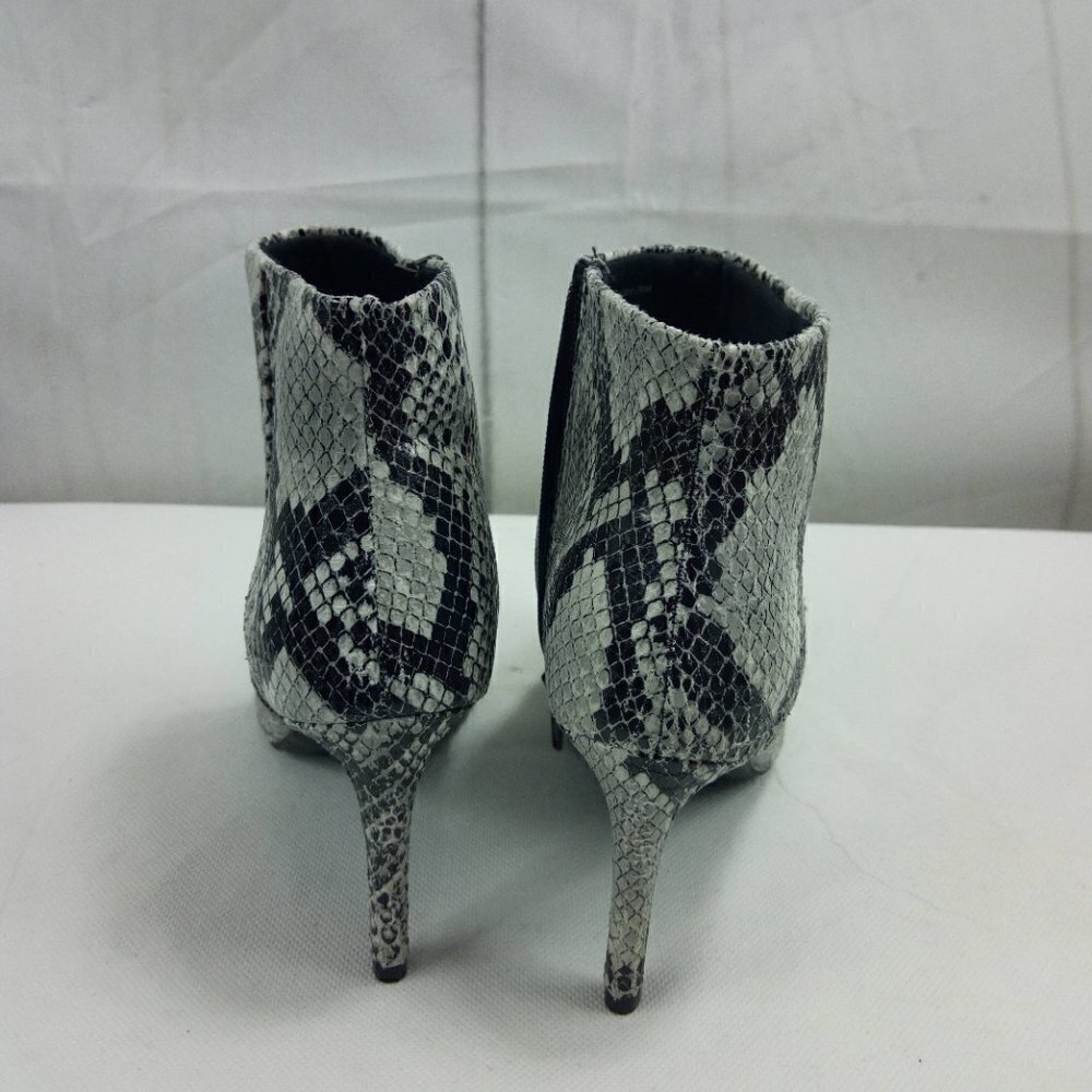Worthington Ankle Boots Snakeskin Pattern 6.5 - Picture 4 of 11